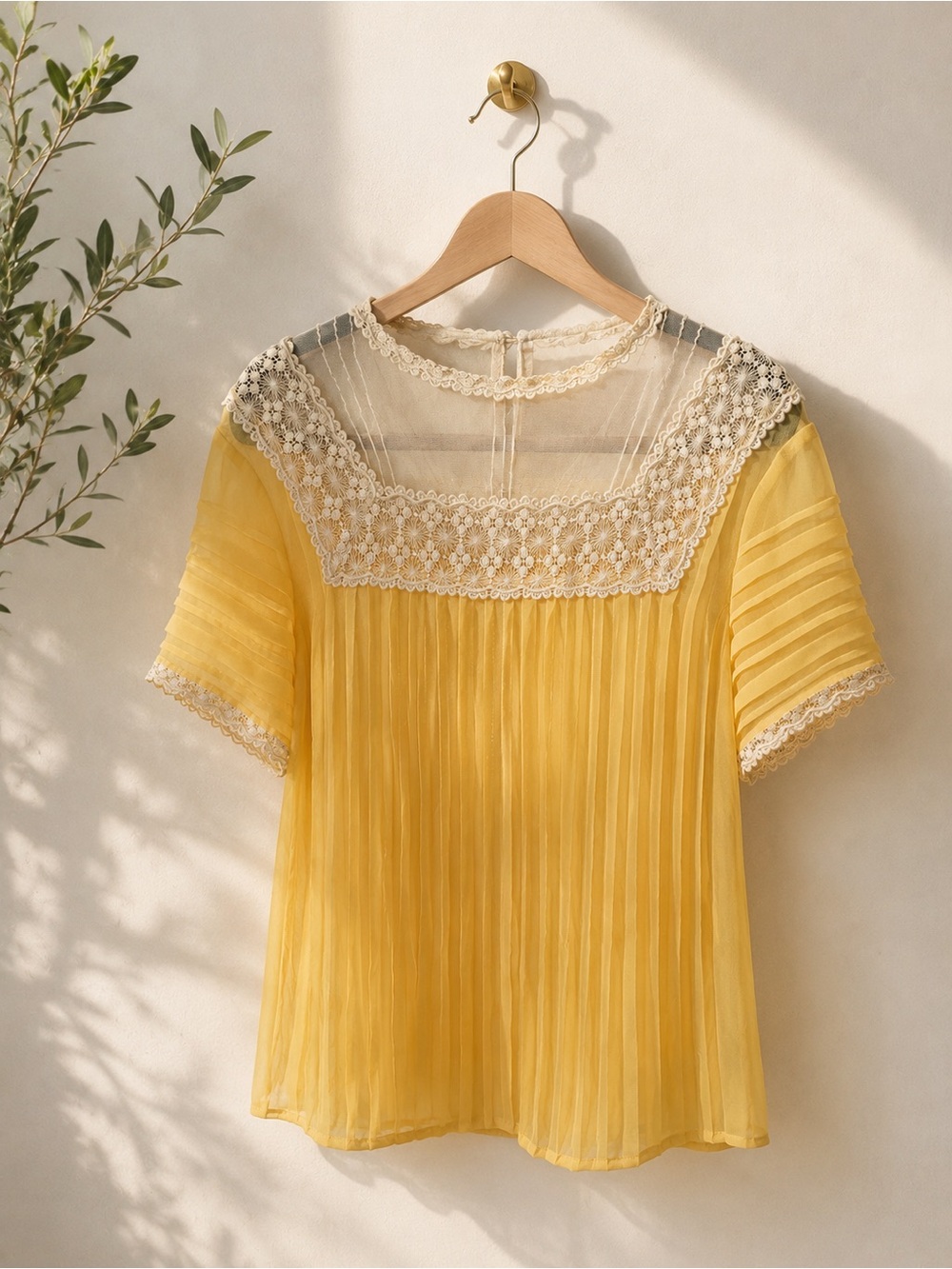 ASOS Yellow Pleated Lace Yoke Blouse Cottagecore Romantic Boho Sz 8